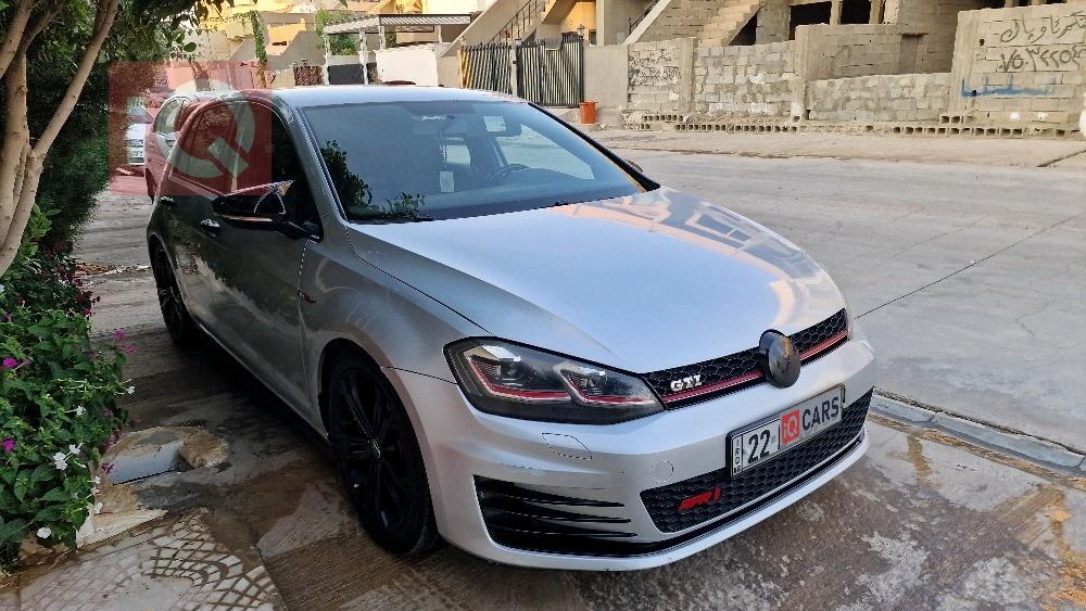 فولكسفاغن جولف